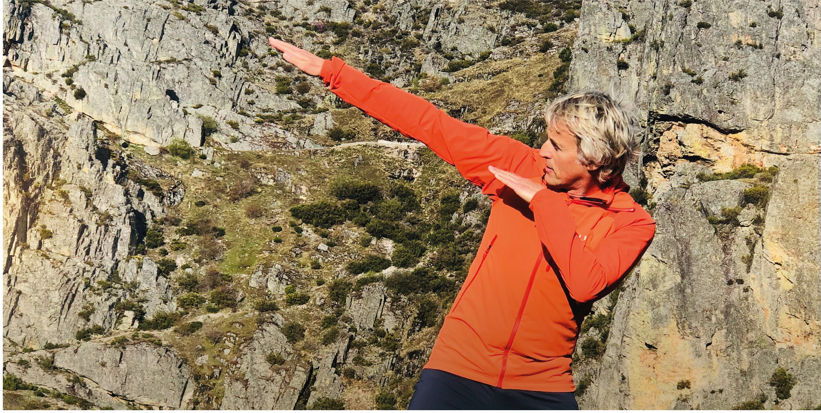 Calleja en la montaña